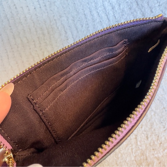 Coach Pebbled Leather Magenta Zip Wristlet Wallet - Picture 6 of 7